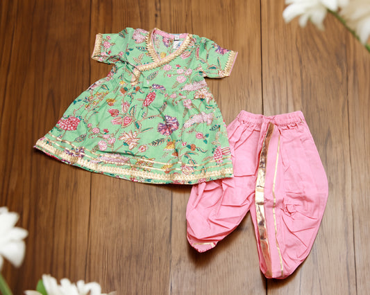 Chic Green and Pink Kid's Ensemble